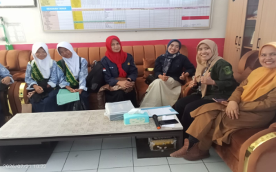 SMPN 3 Cisarua Imbaskan Praktik Baik Adiwiyata dan Sekolah Siaga Kependudukan ke SDN 2 Cipanas